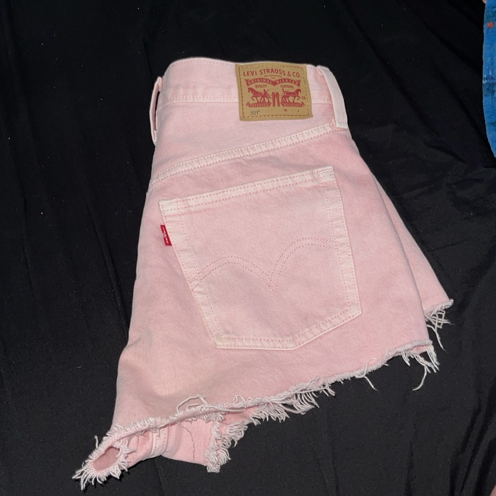 Pink Levi’s - Picture 3 of 3